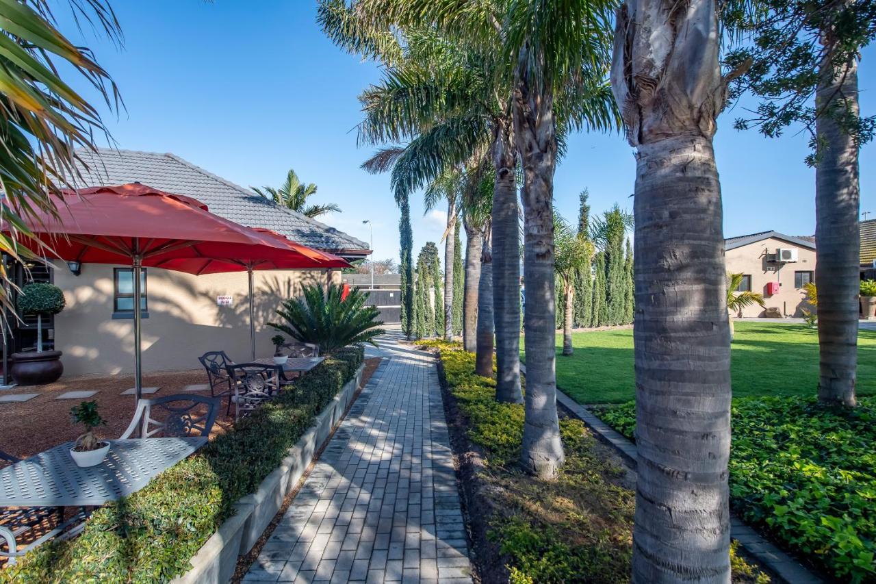 בלוויל Excellent Guest House מראה חיצוני תמונה
